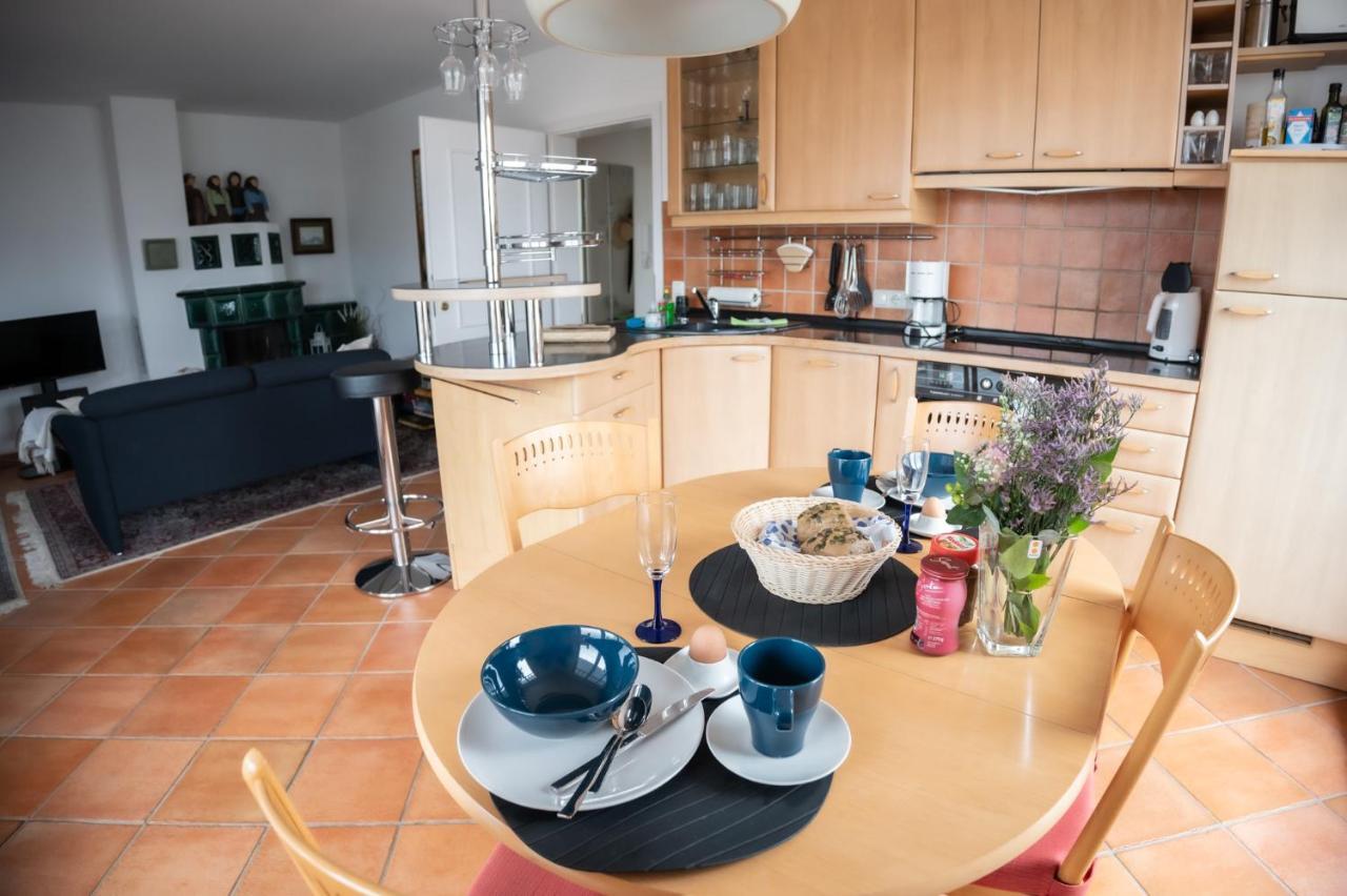 Villa Duene Mit Grosser Sonnenterrasse, Kamin, Wlan Und Tiefgarage Fuer 2-4 Personen Кюлунгсборн Экстерьер фото