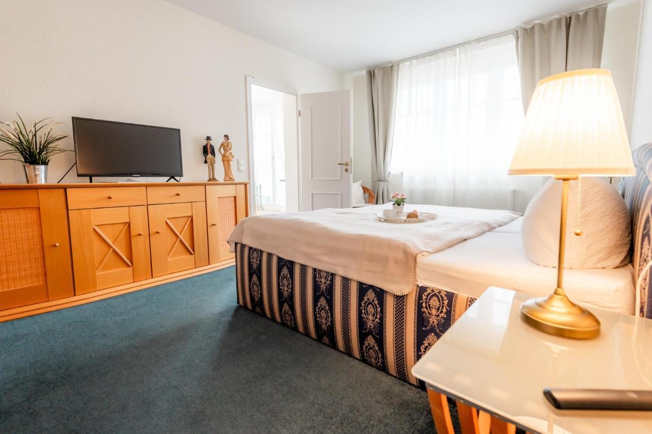 Villa Duene Mit Grosser Sonnenterrasse, Kamin, Wlan Und Tiefgarage Fuer 2-4 Personen Кюлунгсборн Экстерьер фото